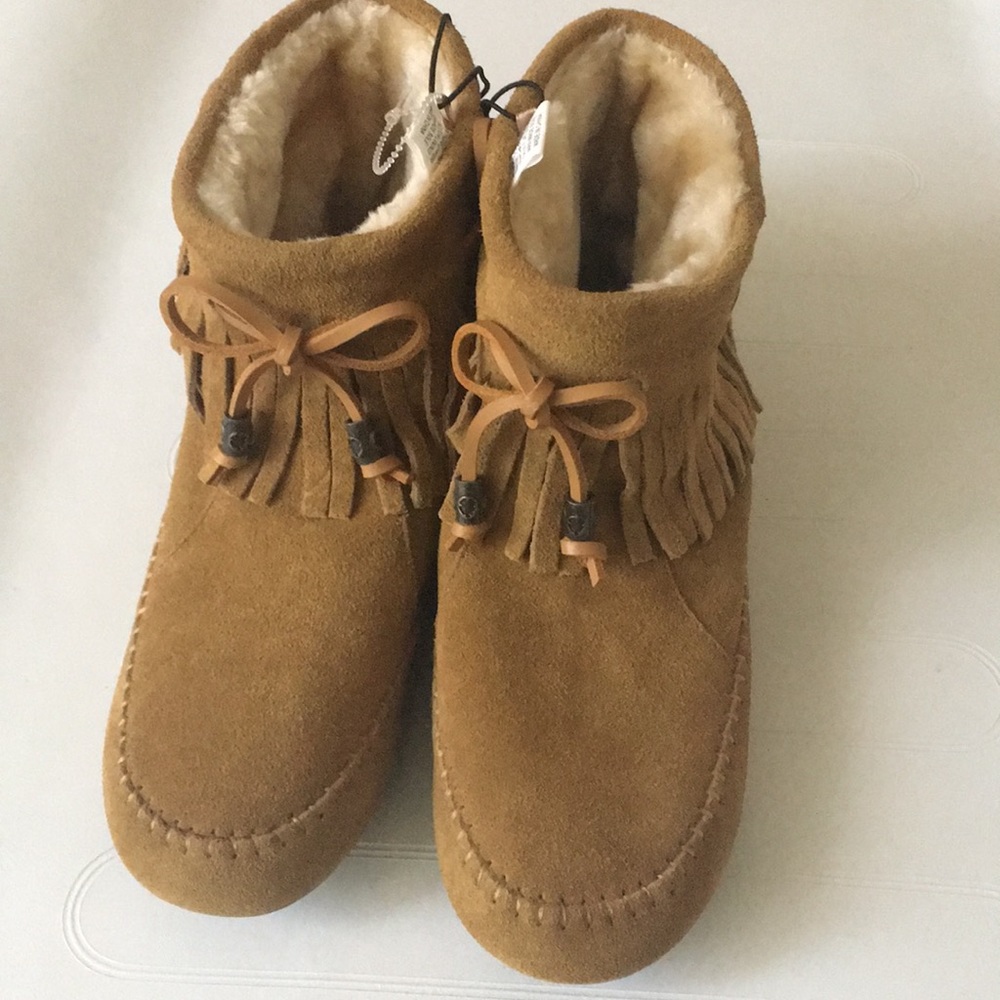 brand new lucky brand moccasins bootie